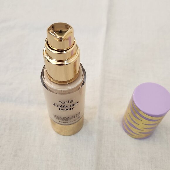 NIB Tarte - face tape foundation - full size - 20S light sand - Picture 12 of 15